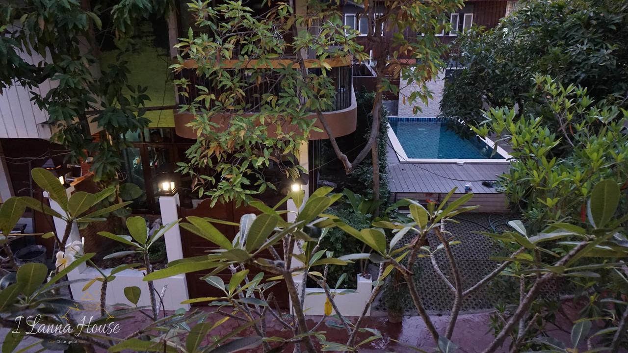 i Lanna House Hotell Chiang Mai Eksteriør bilde