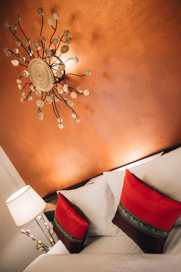 i Lanna House Hotell Chiang Mai Eksteriør bilde